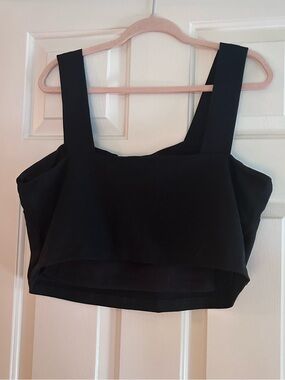 Tahari Black Square-Neck Crop Top with Wide Straps XL